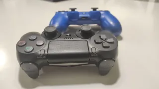 Consola PS4 Pro 1TB Negra + 2 Mandos