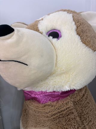 Peluche perro grande.