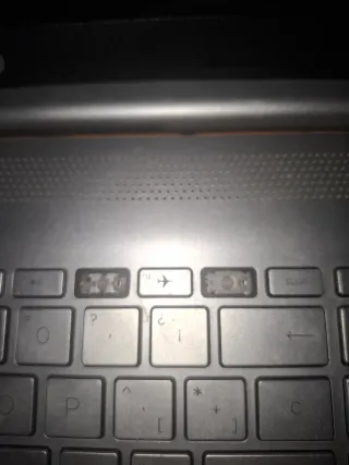 Portátil HP Plata (Teclado no funciona)