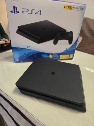 PS4 (PlayStation 4) 1TB Negra