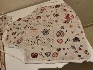 Delantal infantil hecho a mano