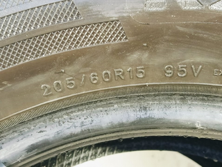 NEUMATICO 20560R1595V