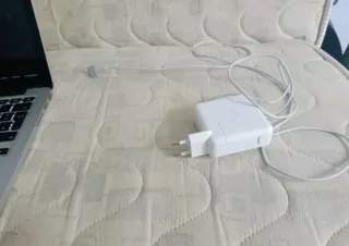 Portátil Apple MacBook Pro Gris