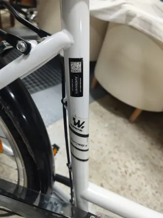 Bicicleta de paseo blanca