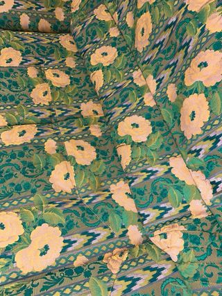 Sofá 2 plazas estampado floral