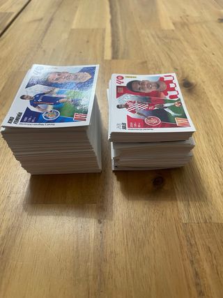 Lote cromos Liga Este 2025-26
