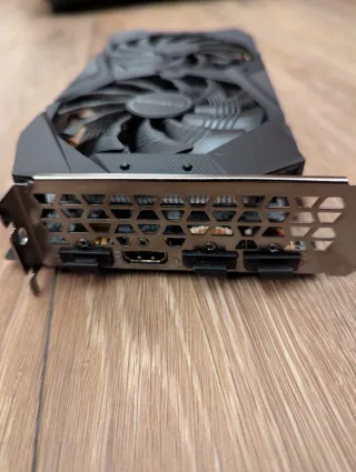 Tarjeta Gráfica Gigabyte GTX 1660 SUPER 6GB