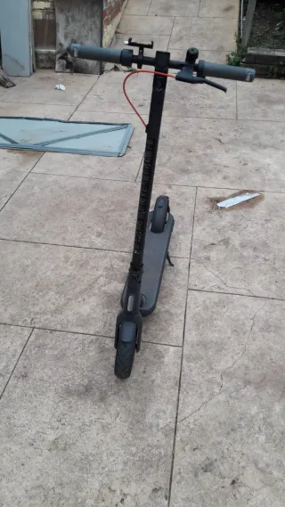 Patinete Eléctrico Negro