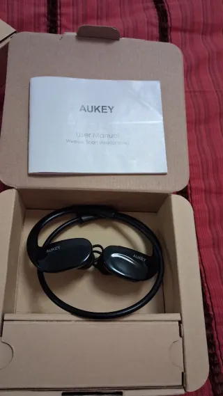 Auriculares AUKEY Bluetooth Deportivos Negros