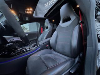 Mercedes-Benz CLA 45 S AMG FULL EXTRAS