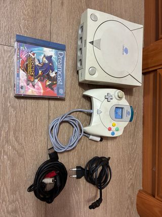 Consola Sega Dreamcast + Sonic Adventure 2