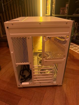 Torre Mars Gaming MCV4 + 6 Ventiladores Lian Li