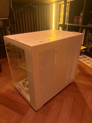 Torre Mars Gaming MCV4 + 6 Ventiladores Lian Li