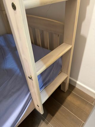 Lote: Escritorio, Armario y Litera 90