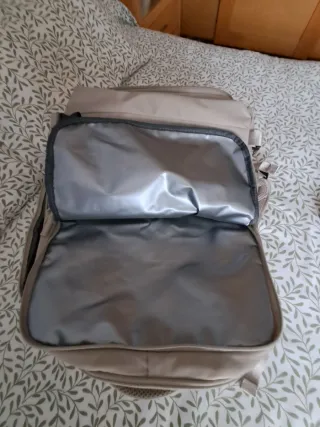 Mochila de viaje beige