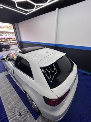 Vinilo negro para lunas de coche