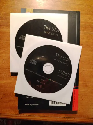 Oxford Bookworms Library Factfiles: Level 3:: T...