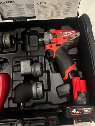 Milwaukee M12 FPDX Taladro Atornillador