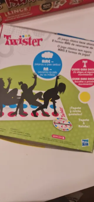 Juego Twister casi sin usar