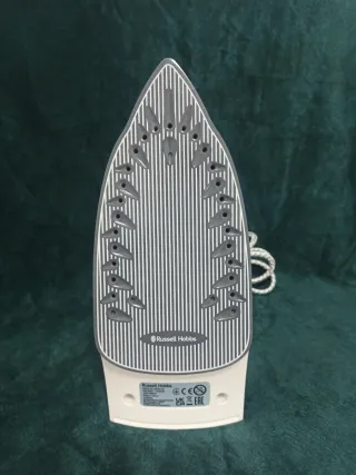 Plancha Russell Hobbs Supreme Steam Pro 2600W