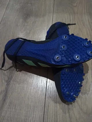 Zapatillas Adidas Atletismo Clavos Negro y azul