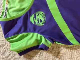 3 Faldas de pádel y una camiseta.