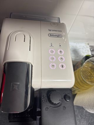 Cafetera Nespresso Lattissima Touch DeLonghi