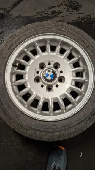 5 Llantas Originales BMW E36 15