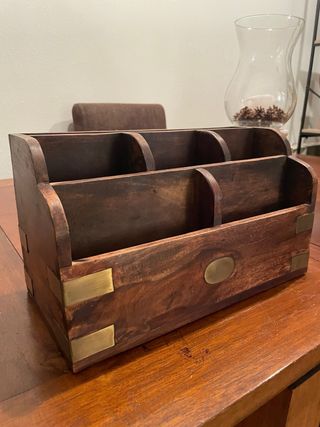 Organizador de escritorio madera y latón