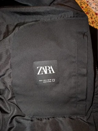 Abrigo Plumas Negro Zara