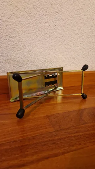 Reposapiés para guitarra plegable