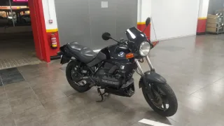BMW K75