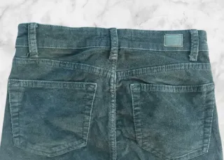 Vaqueros campana verde mujer estilo de los 2000