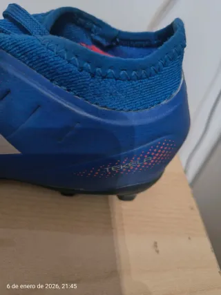 Botas de fútbol New Balance Tekela V5