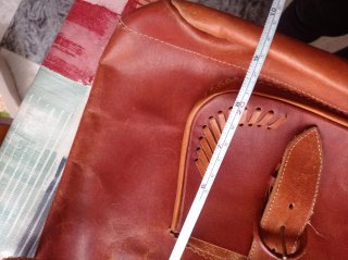 Bolso de cuero marrón