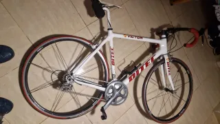 Bicicleta de carretera Ditec Victor