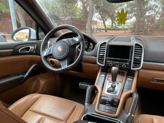 Porsche Cayenne 2013