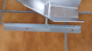 Balancín con guías metálicas