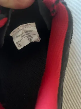 Zapatos de Montaña Quechua Negros y Rojos