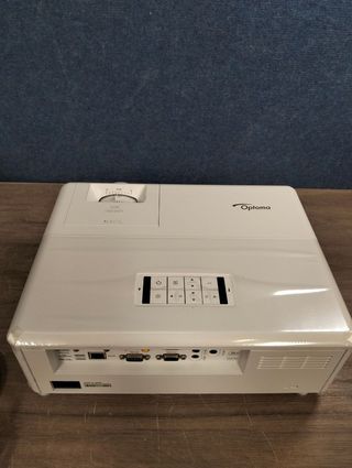 Proyector láser Full HD Optoma ZH406