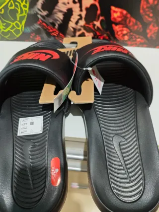 Chanclas Nike Victori One Slide Talla 52,5