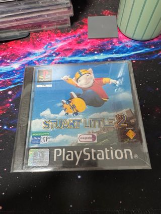 PS1 Stuart Little 2 con funda protectora