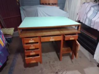 Mesa de trabajo arquitecto madera de haya.
