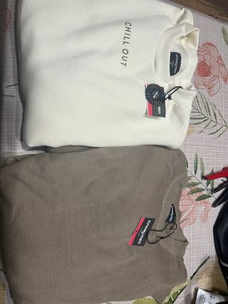 Felpa e maglioncino Sinsay bianchi e marroni