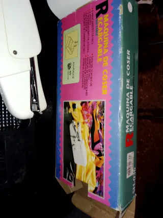 Máquina de coser SMART Mini Eléctrica