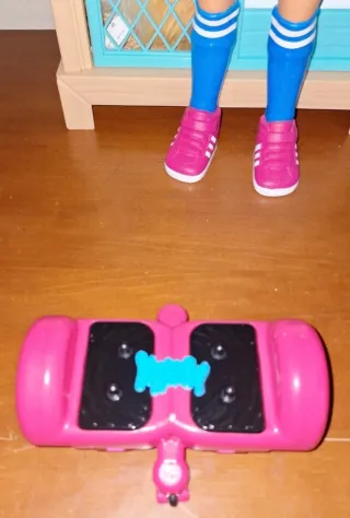 Nancy con Hoverboard y Accesorios