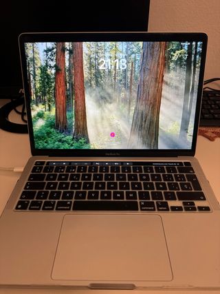 MacBook Pro 8GB 13 M1 2020 Plata
