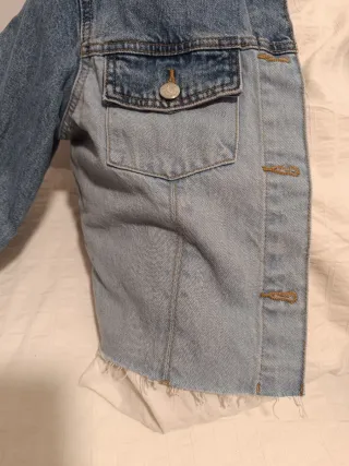 Chaqueta vaquera corta azul