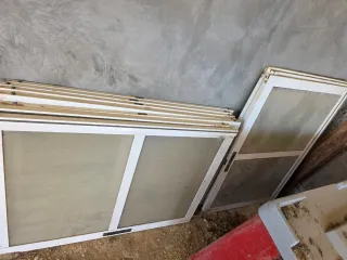 Ventanas y cristaleras de aluminio