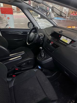 Citroen C4 Picasso 2012